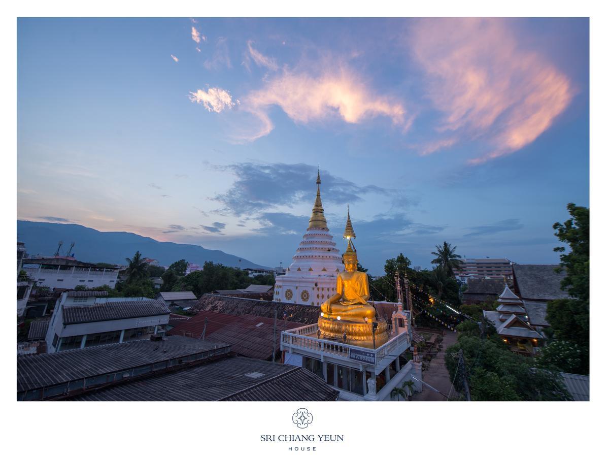 Sri Chiang Yeun House Hotel Chiang Mai Exterior photo